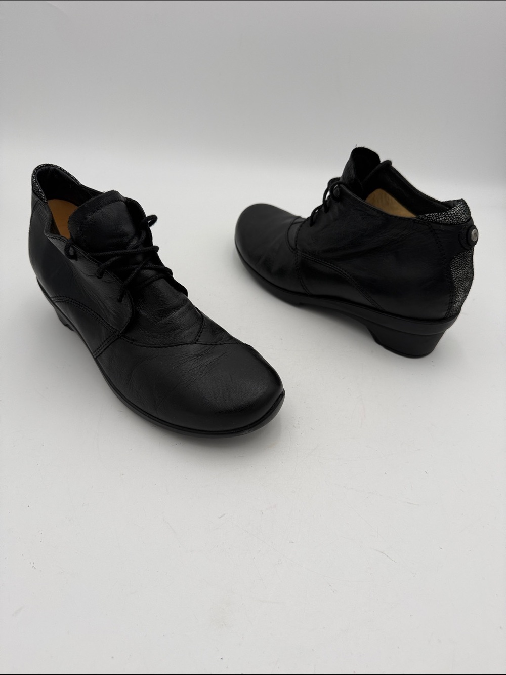 Wolky Black women Leather Lace-Up Ankle Shoes boots casual comfort Y2K office
